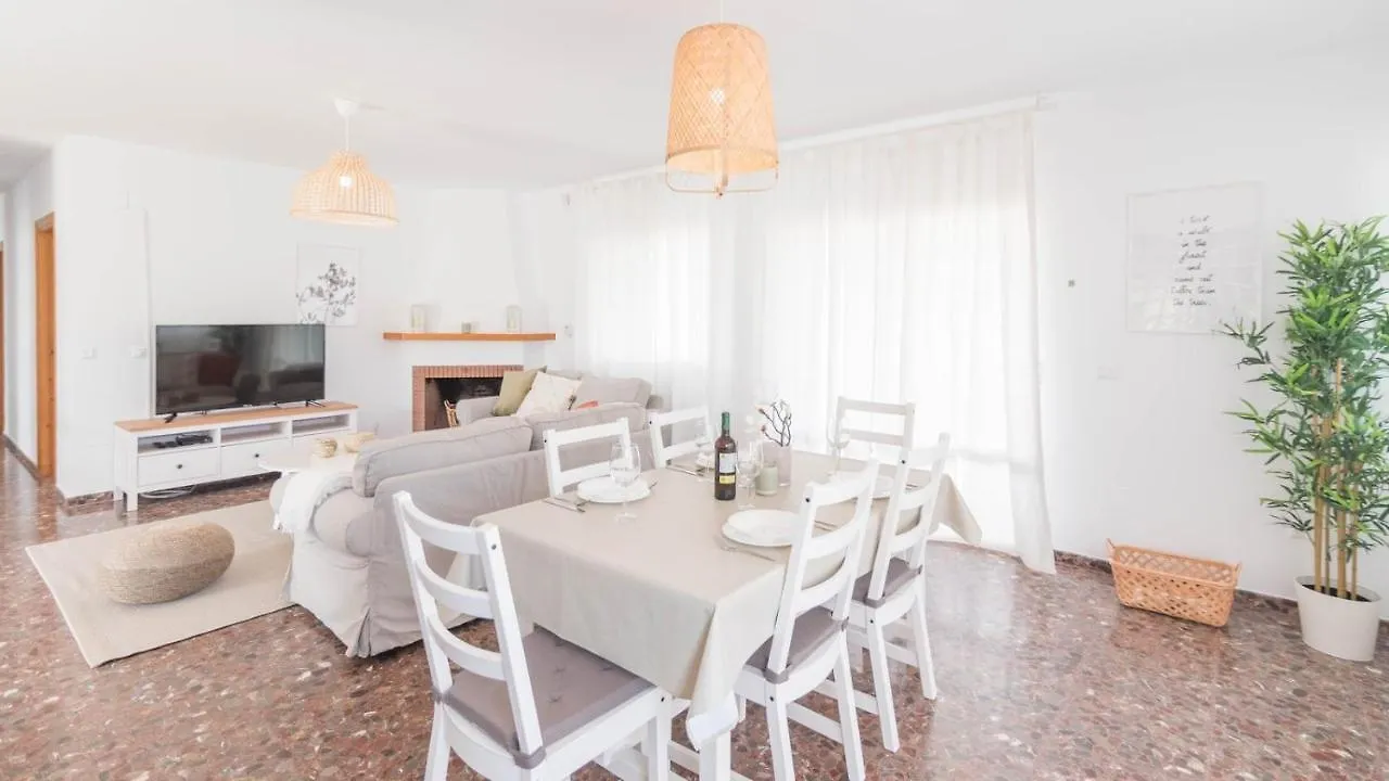 Villa Cañadu Nerja by Ruralidays