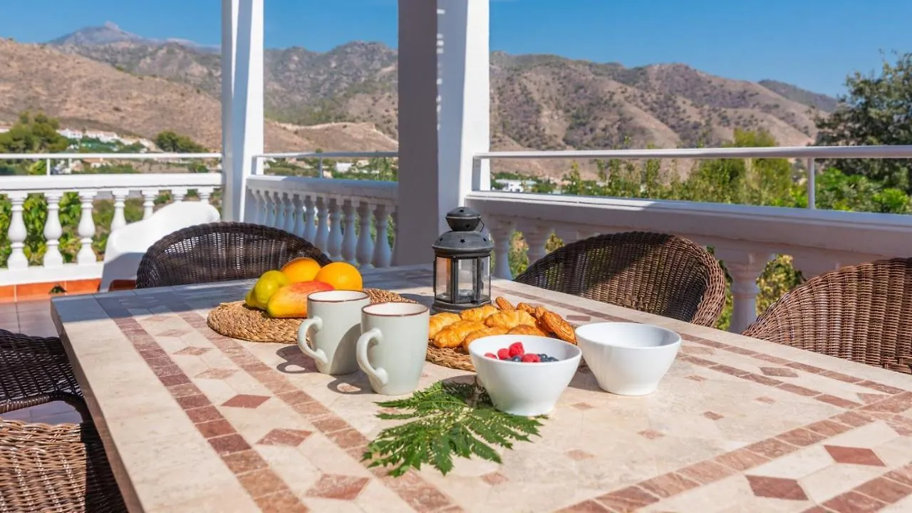Villa Canadu Nerja By Ruralidays 0*,